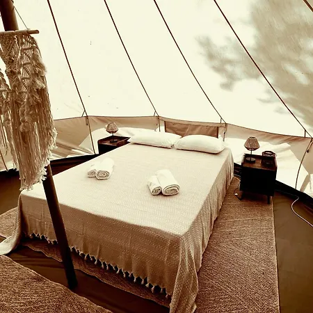 Oak Glamping Relax Hotel Manziana Exterior photo