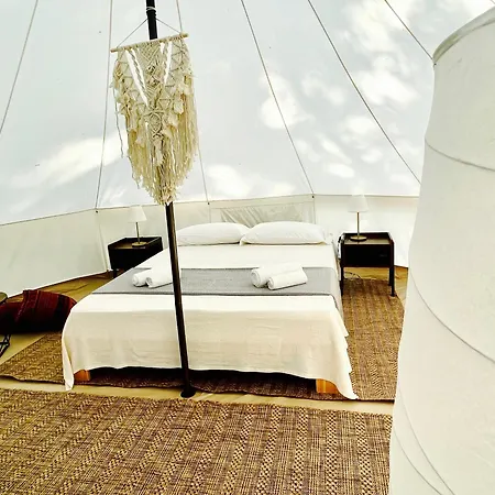 Oak Glamping Relax Hotel Manziana Exterior photo
