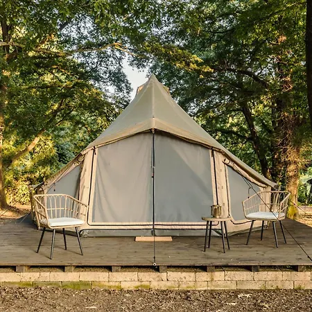 Oak Glamping Relax Hotel Manziana Exterior photo